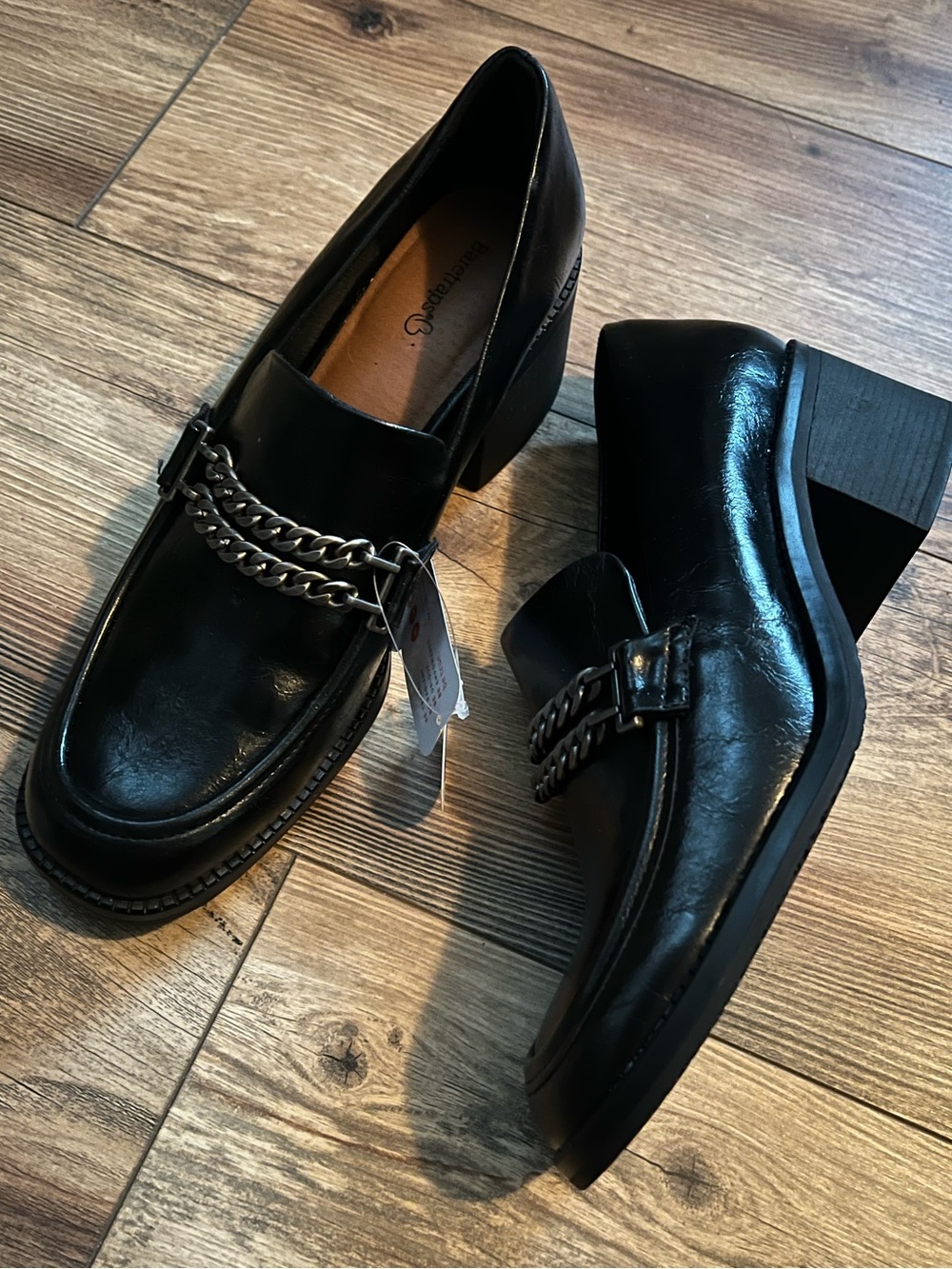 BareTraps Women’s Black Loafers